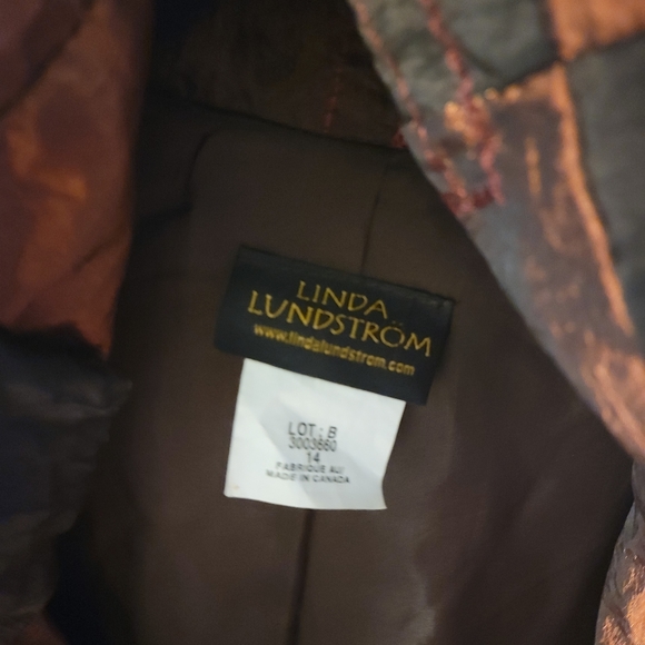 Funky Fall Linda Lundstrom Windbreaker - Picture 3 of 5